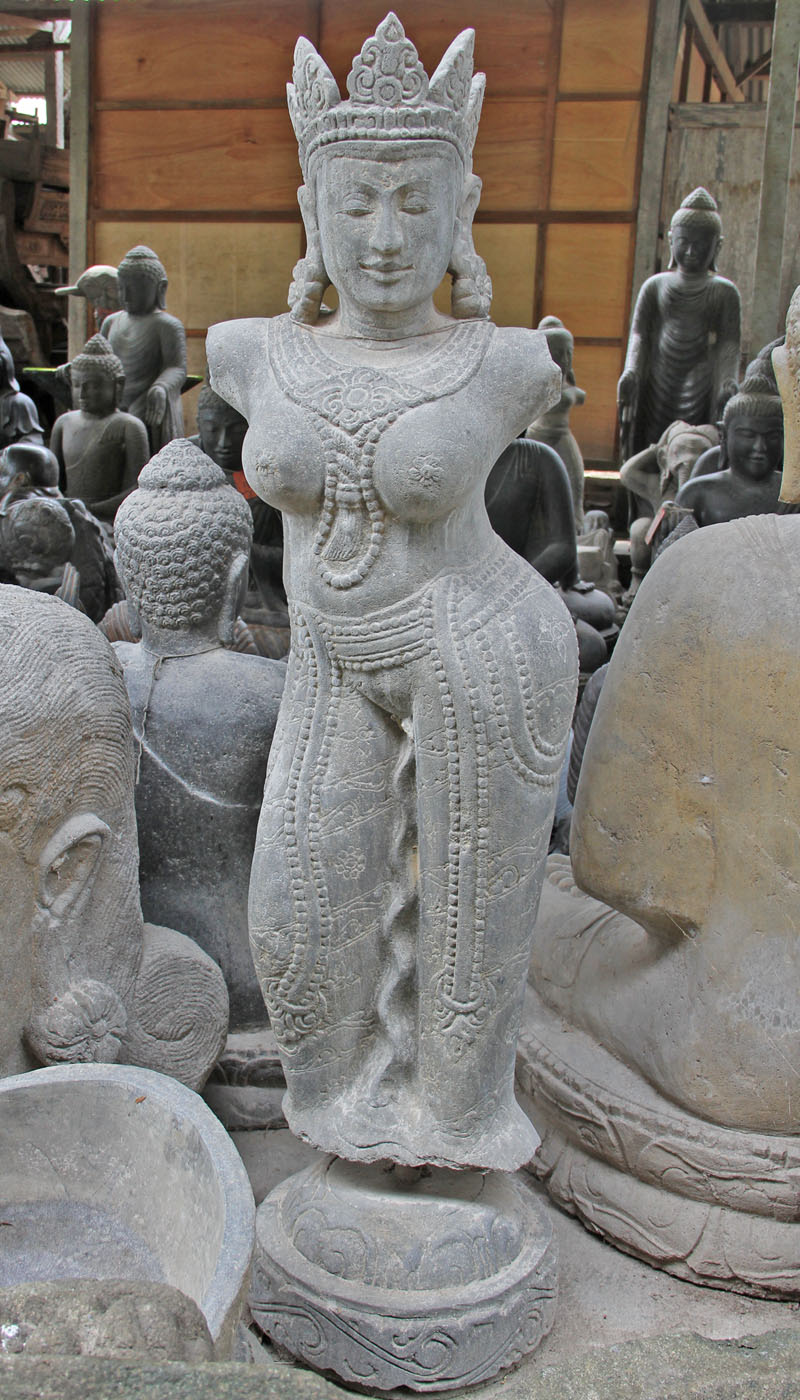 43 Frauen Torso auf Sockel - 130cm