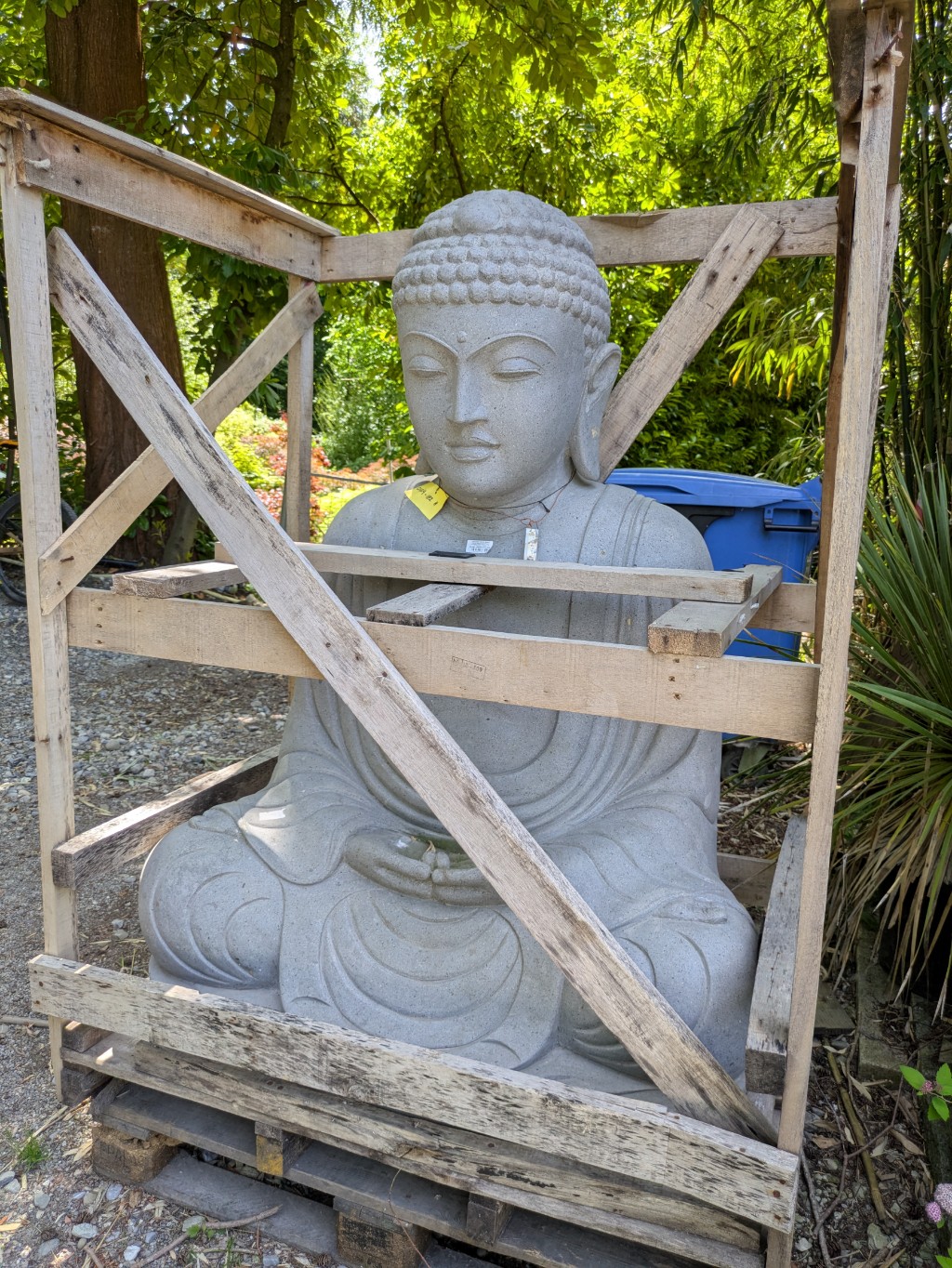 Japanischer Buddha aus Riverstone 155cm