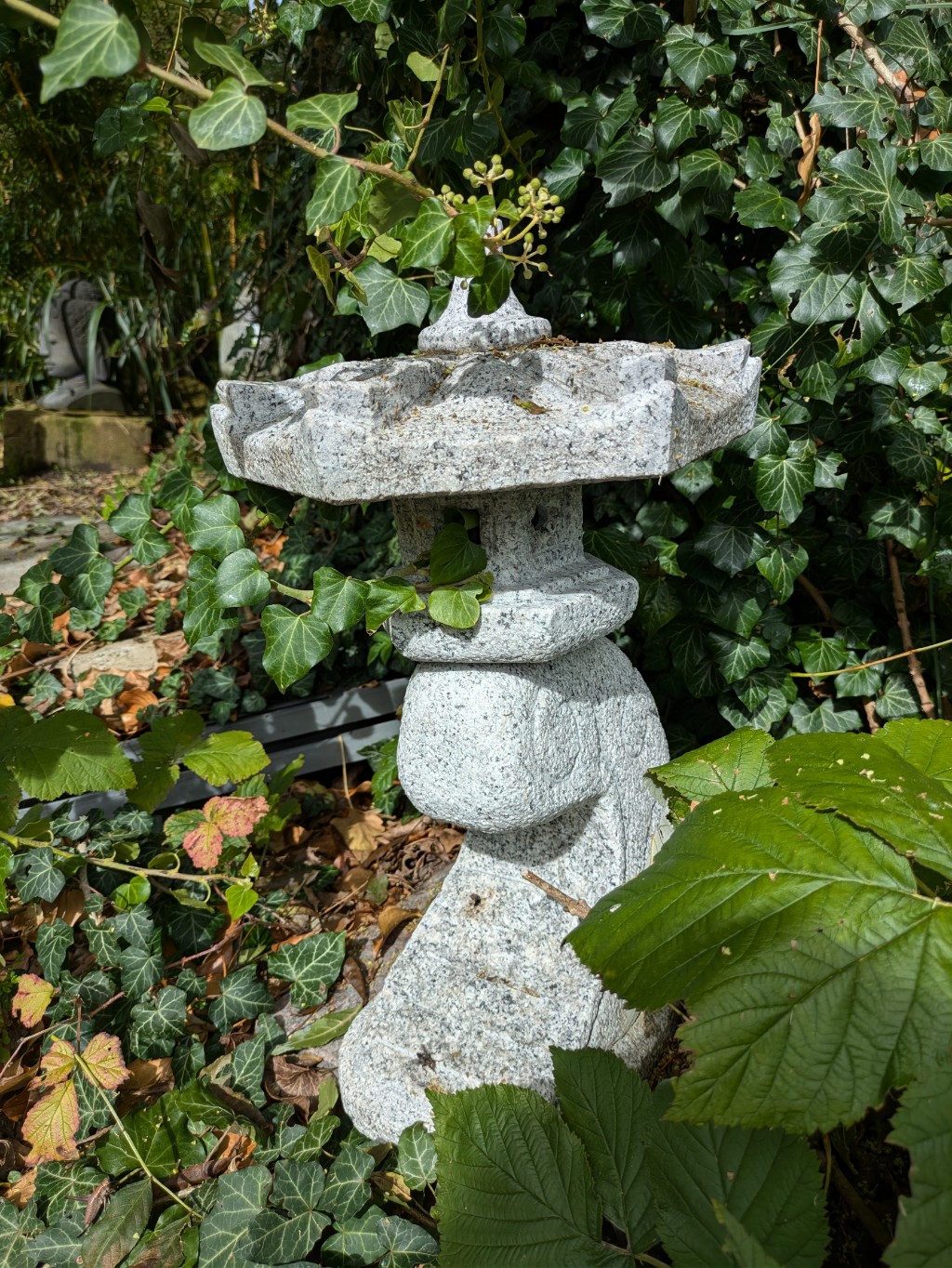 Steinlaterne Rankei aus Granit