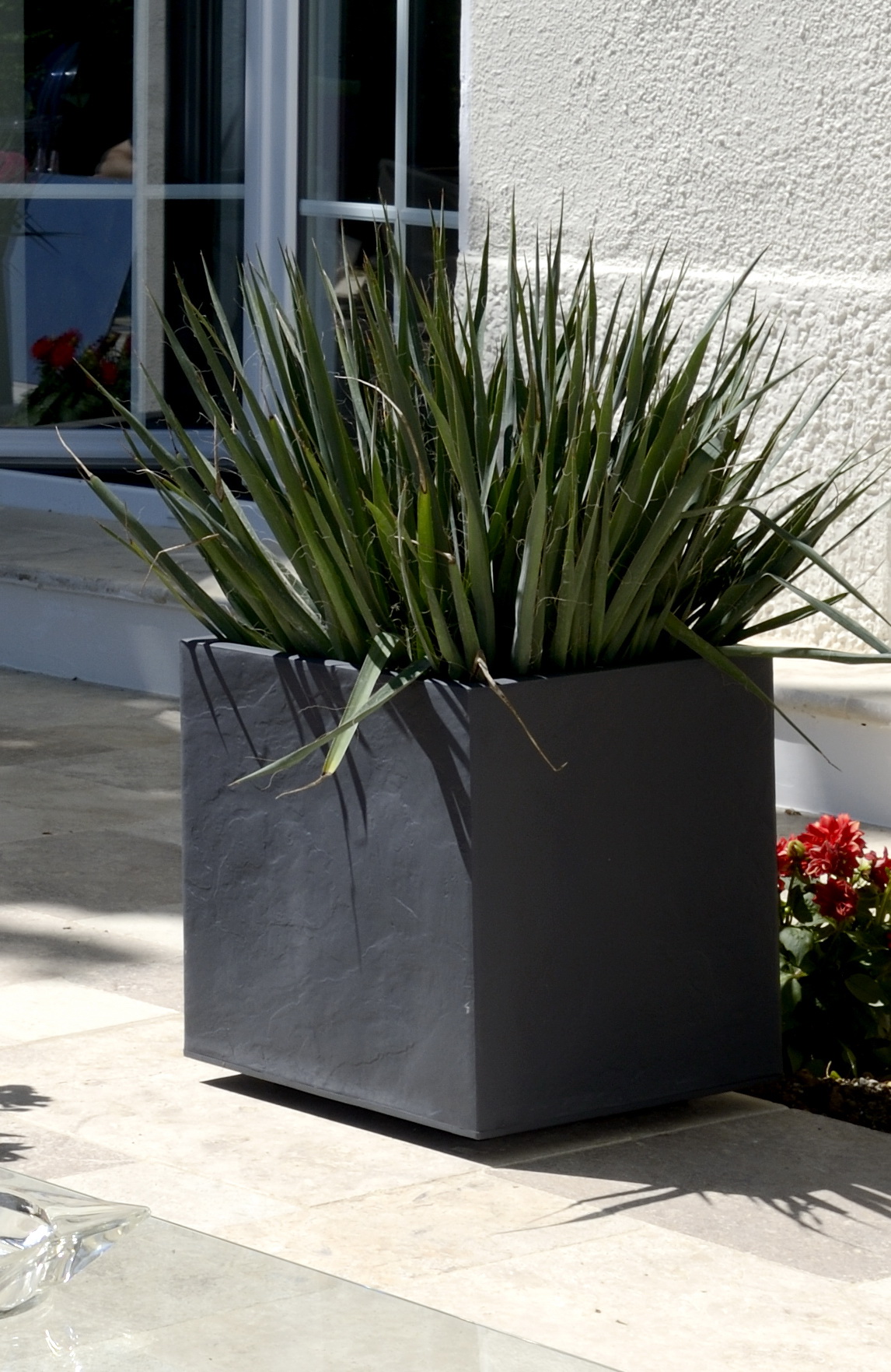 13730-G-ANT-ambiance Pflanztrog in Steinoptik