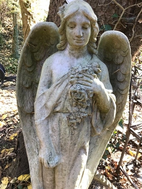 Engel-mit-Rosen2 Großer stehender Engel - 102cm