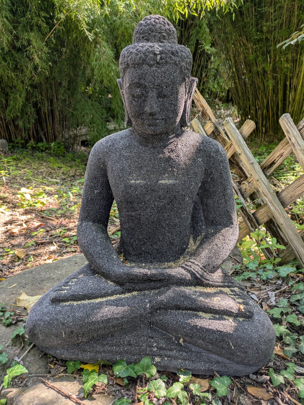 Buddha mit Meditationshaltung 60cm