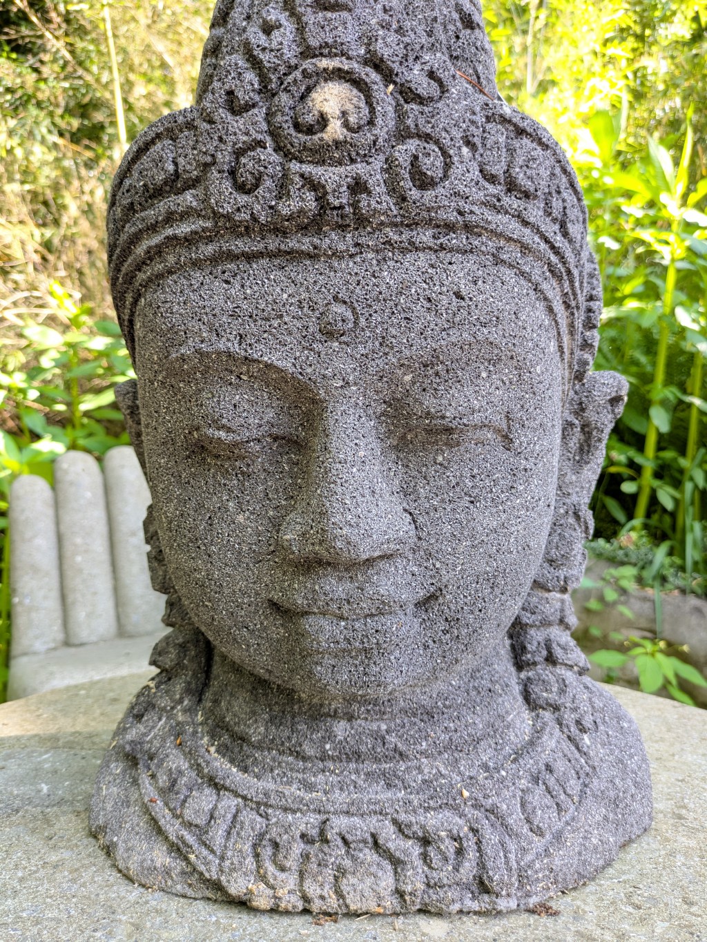 Buddhakopf aus Lavastein 52cm 