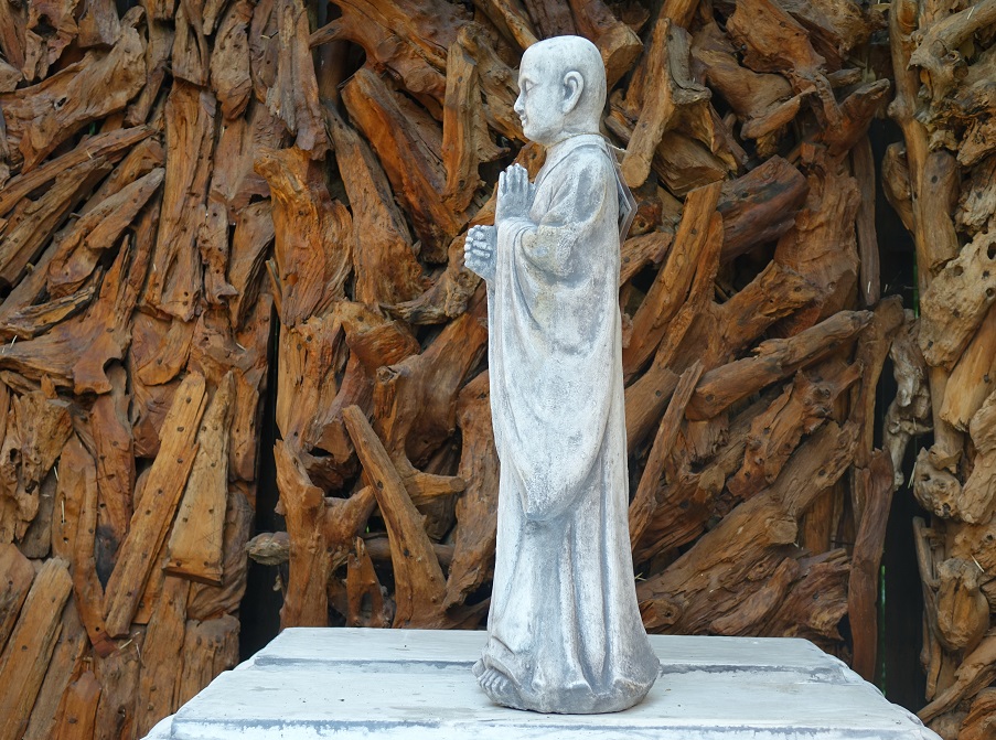 M-nch-begr-ssend-seitlich Stehender Shaolinmönch