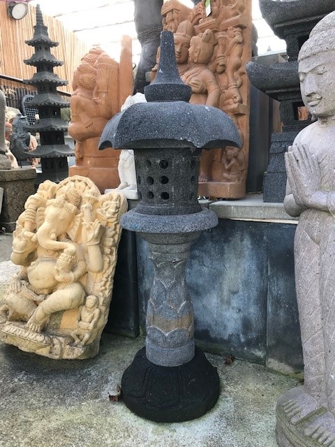 Laterne-100cm Japanische Steinlaterne aus Lavastein, 100cm