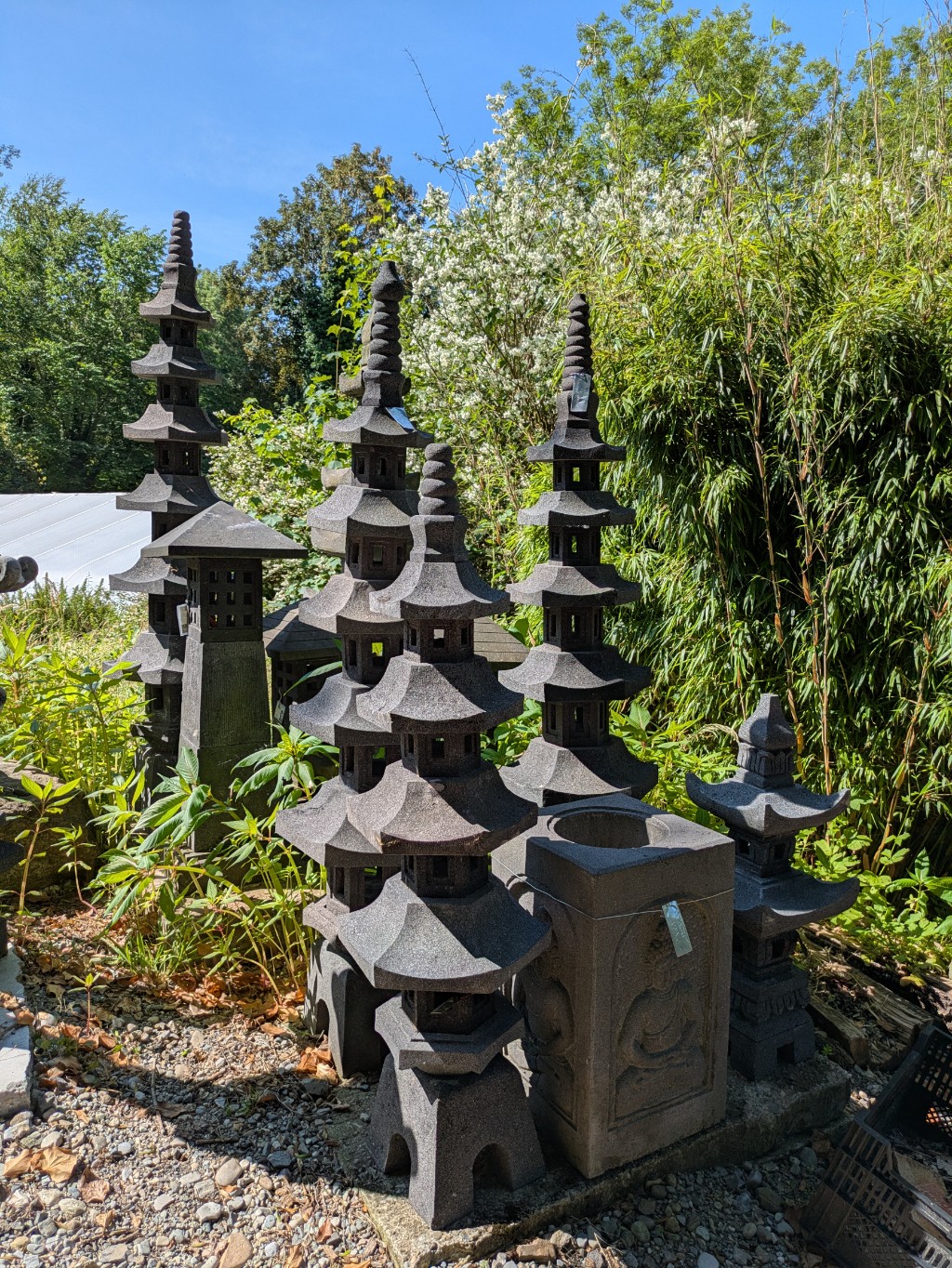 Japanische Serong Pagode, 4 Ebenen