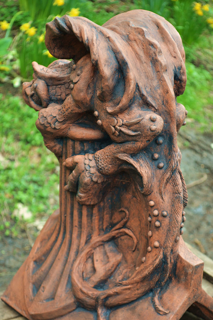 gothic-dragon-roof-finial-angled-ridge-tile-4-1687-p Gotischer Drache - Dachreiter