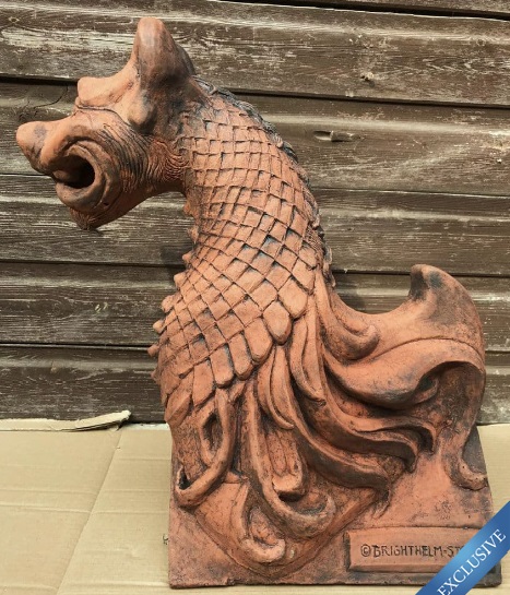 Legendärer Drache - Dachreiter