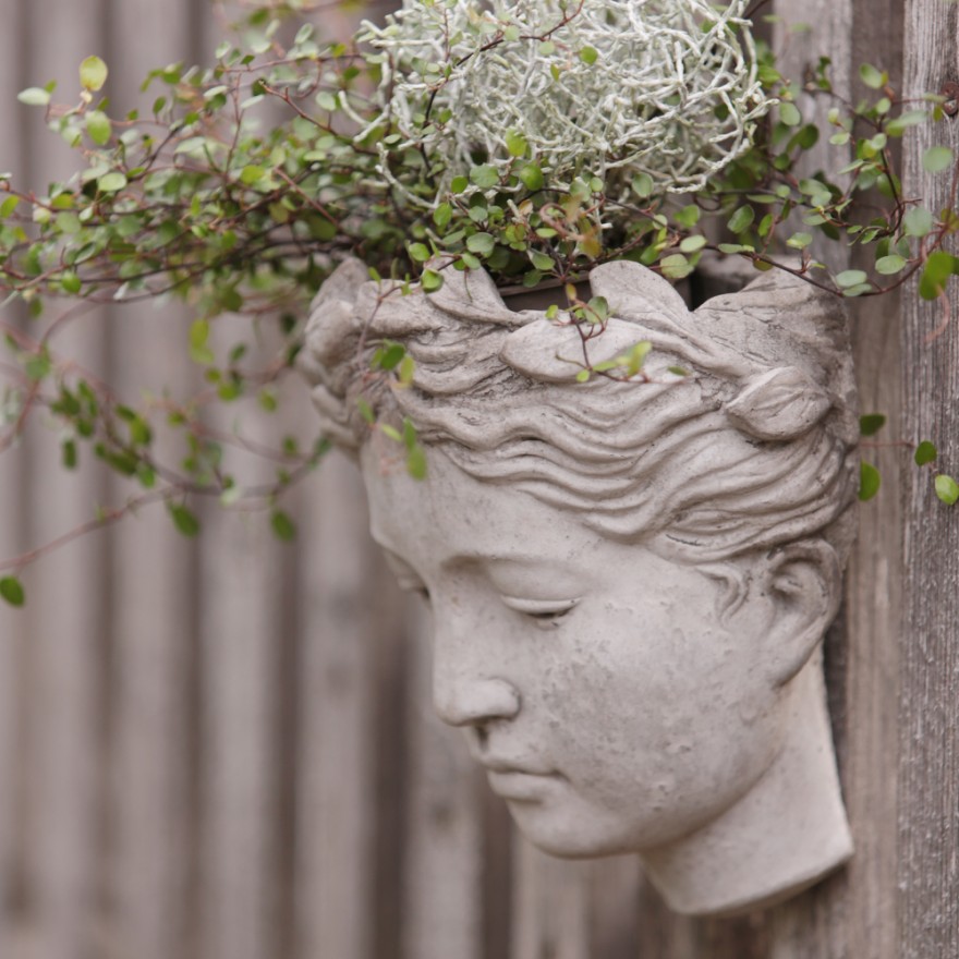 Pflanzkopf-mit-Aufh-nger-H22-B18-3kg Pflanzkopf Mädchen mit Aufhänger