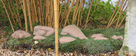 sf10120_3 Schlafende Frau, 8-Teilig