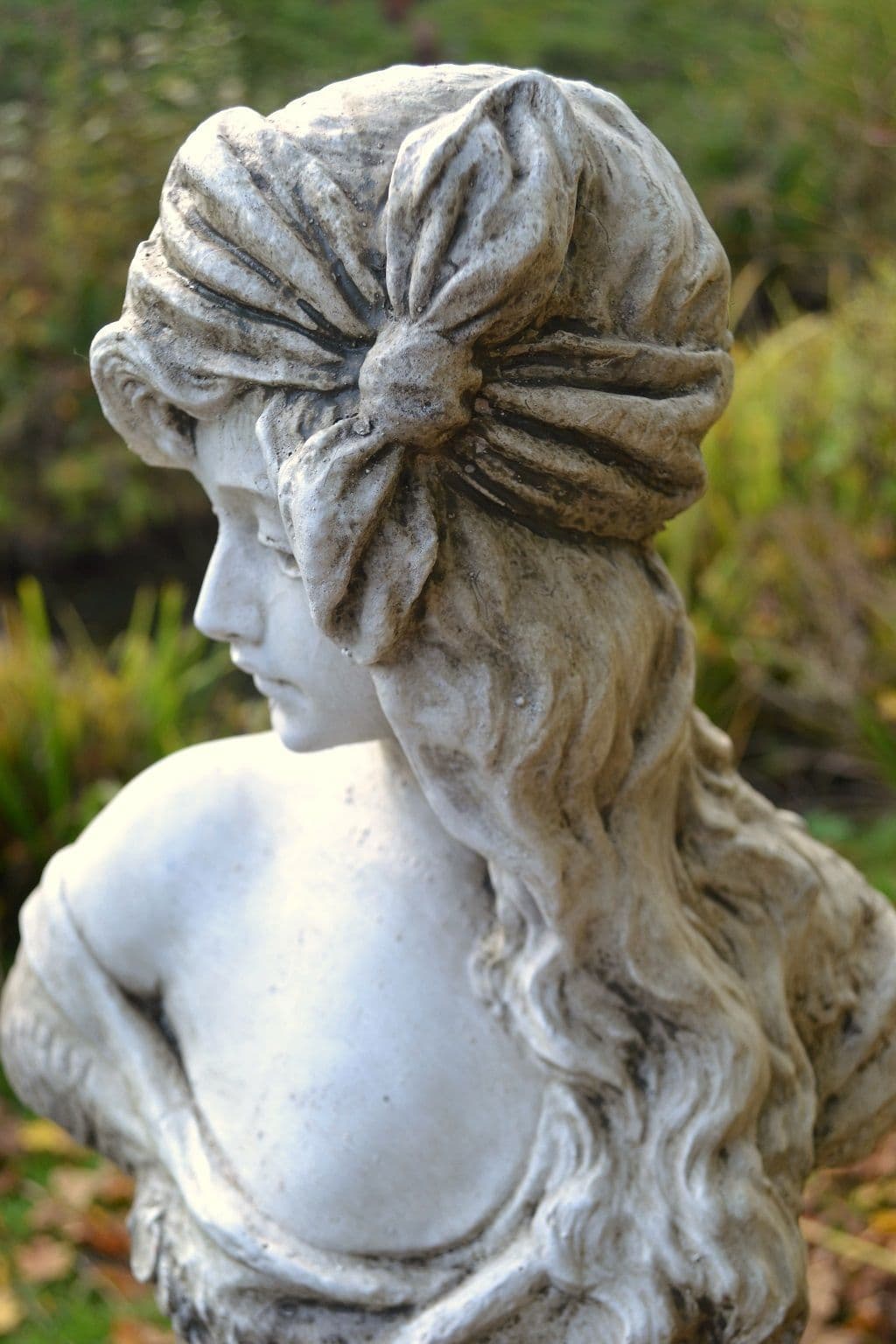 Lady ´´Bohemia´´ Büste - Steinfigur