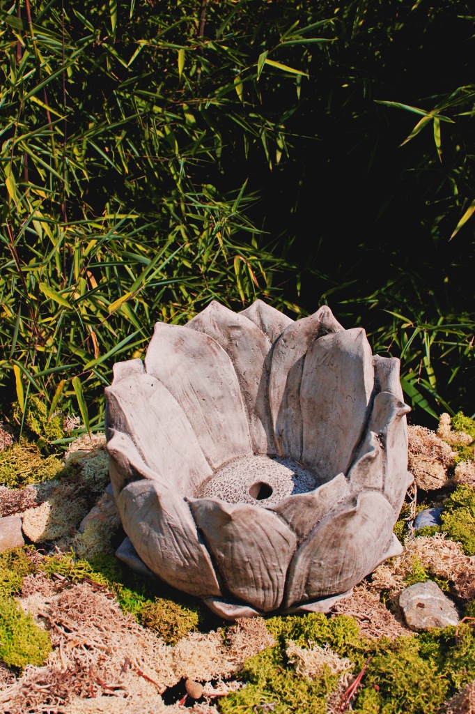 Blüten Schale Steinfigur
