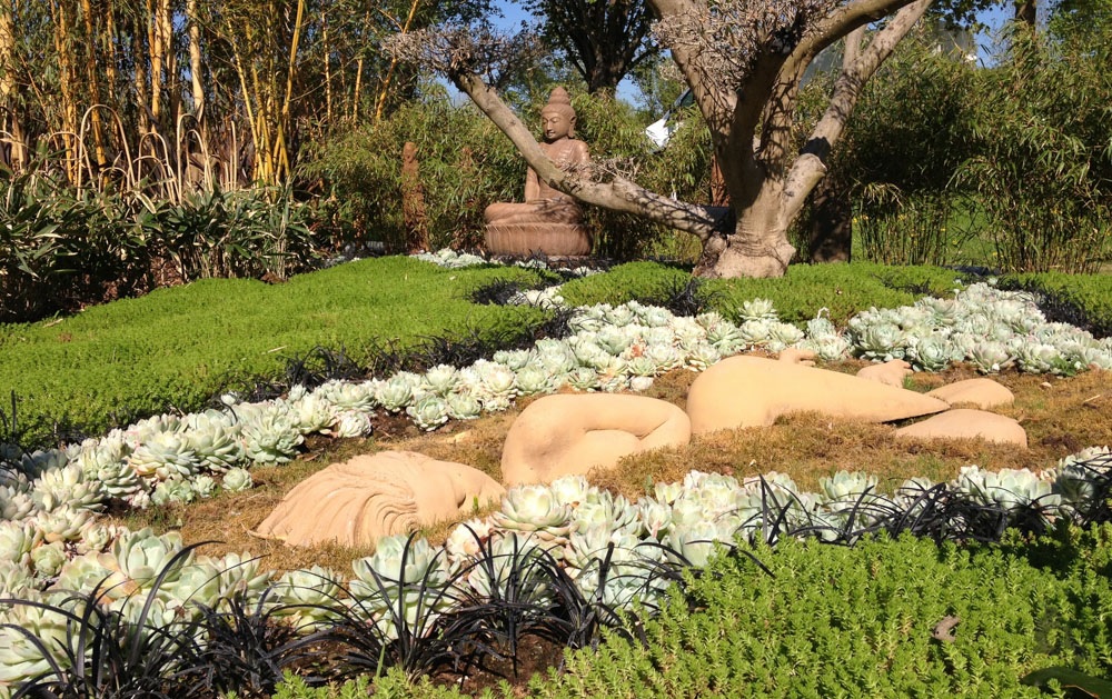 liegende-frau Schlafende Frau, 8-Teilig