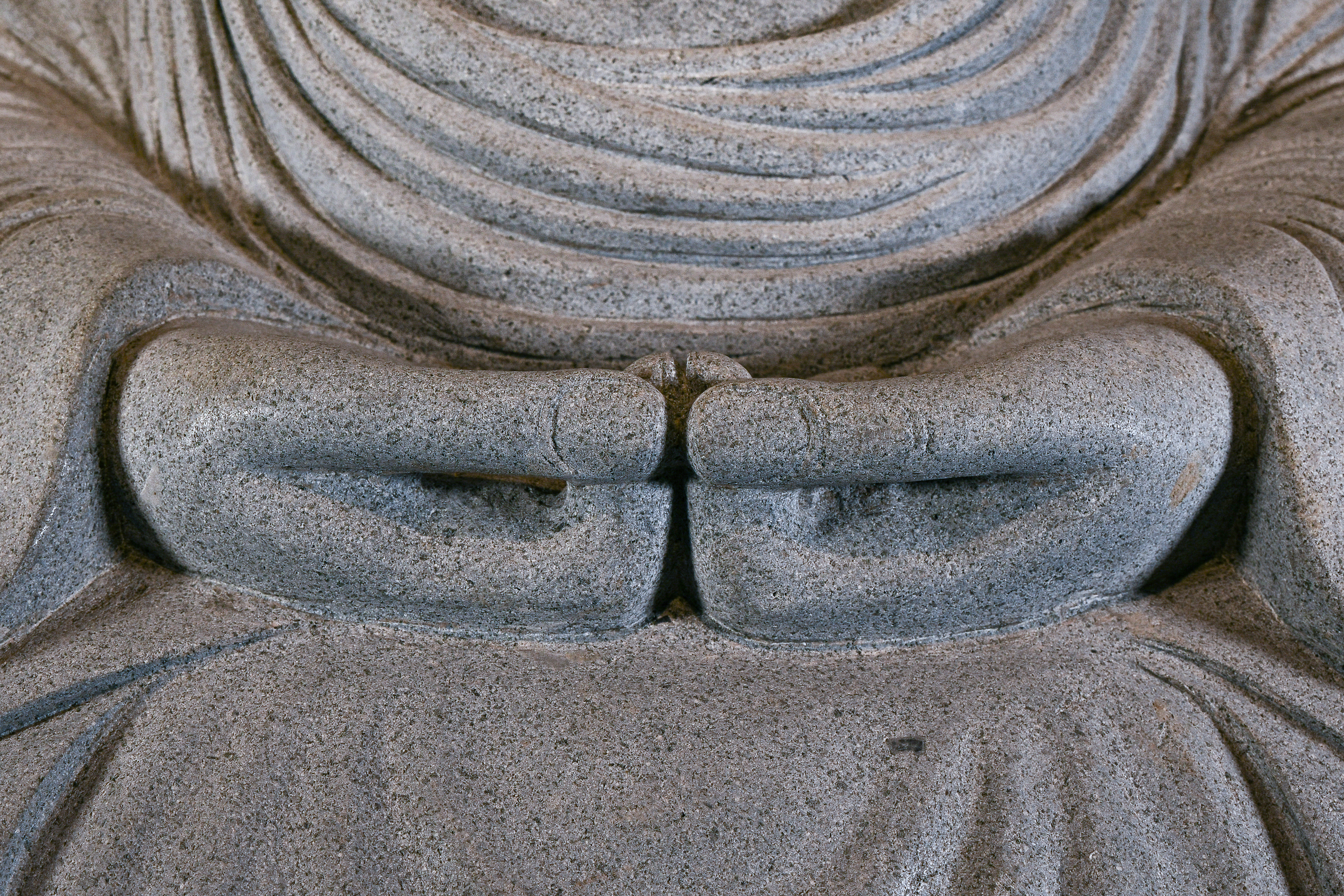 Japanischer Buddha aus Riverstone 155cm