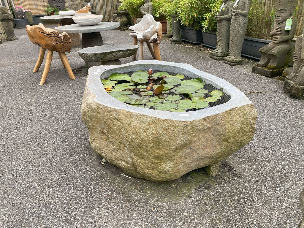 Miniteich aus Riverstone in sechs Größen
