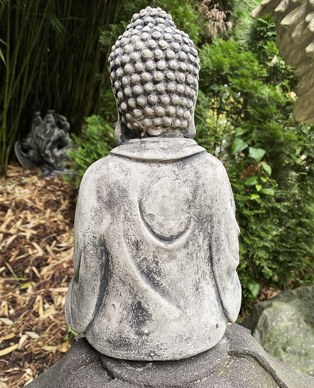 Buddha mit Lotusschale