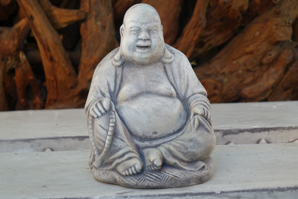 Chinesischer Buddha mit Gebetskette
