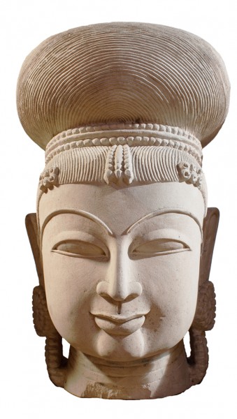Kopf einer Apsara Khajuraho