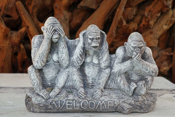 Drei Affen - Willkommensfigur