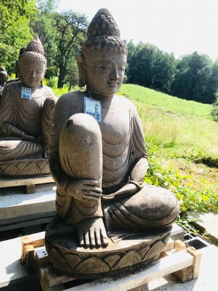 Relaxendes Buddha Paar aus Riverstone 80cm