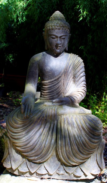 Buddha mit Gewand - Antikfinish 80cm
